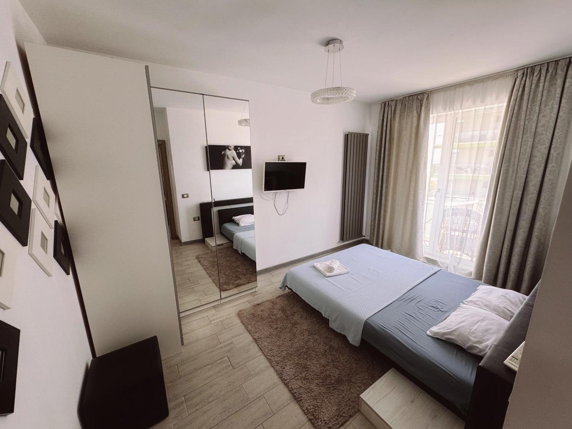 Desiree Beach Apartment Navodari Luaran gambar